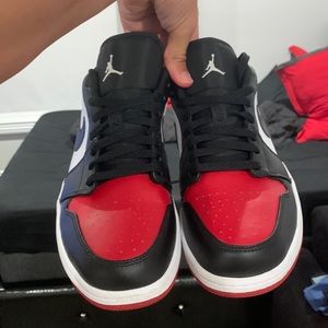 Jordan 1 low bred toe